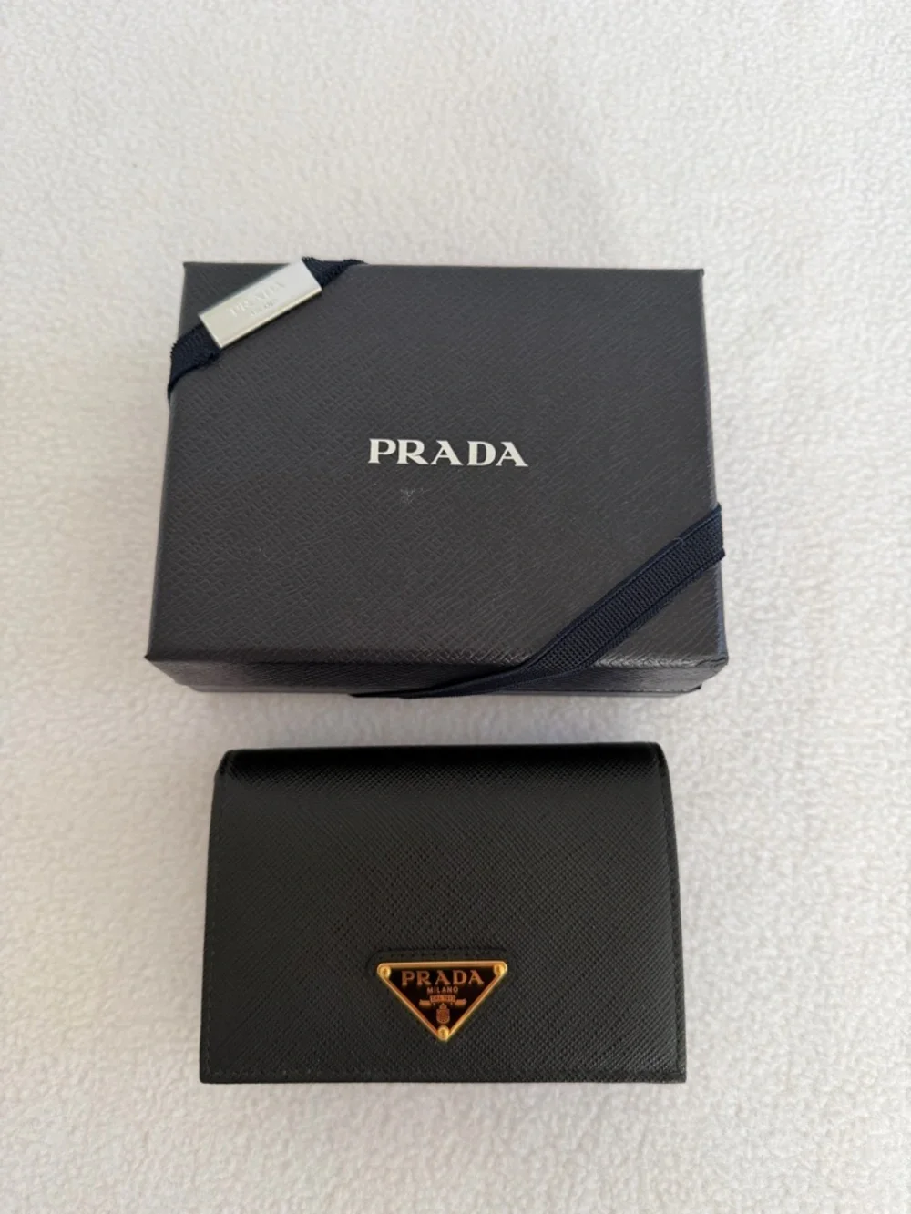 Prada Black Saffiano Leather small wallet with Gold Triangle Plaque - Picture 2 of 9